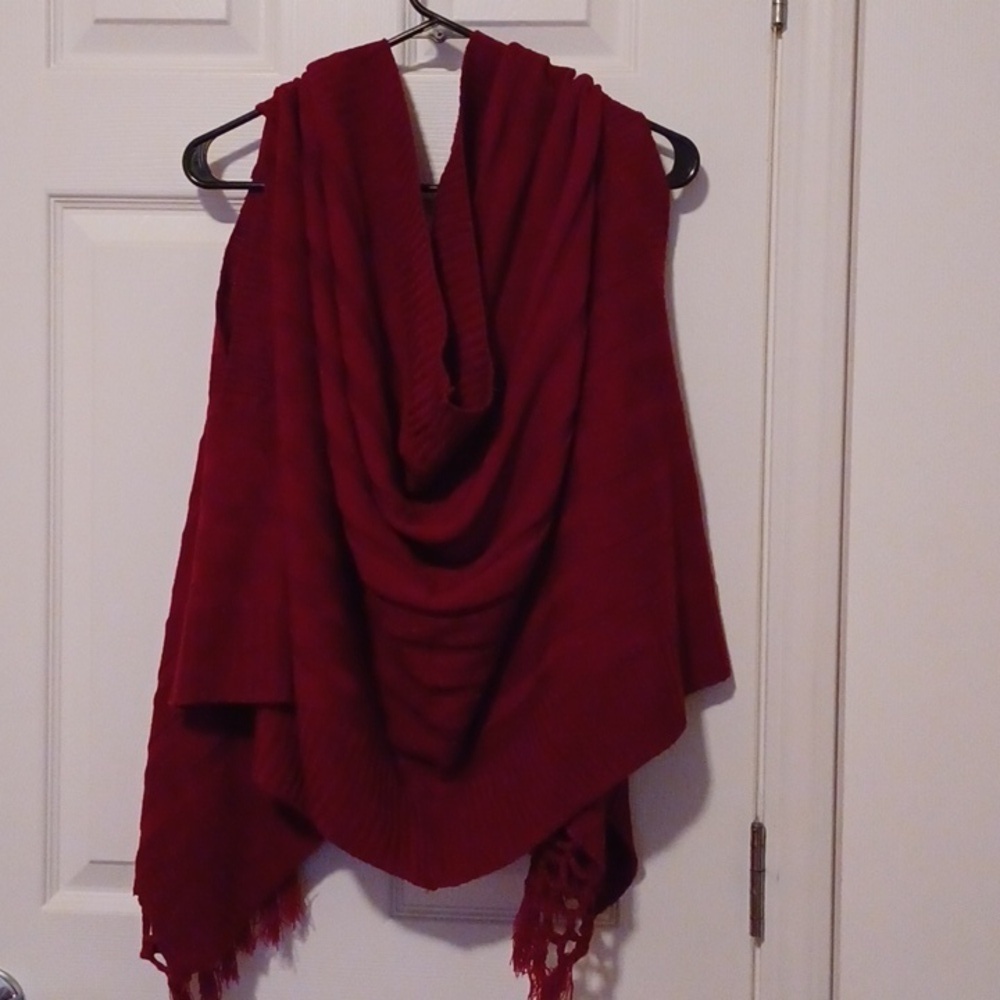 -- Red Knit Fringe Shawl/ Cardigan - Picture 3 of 5